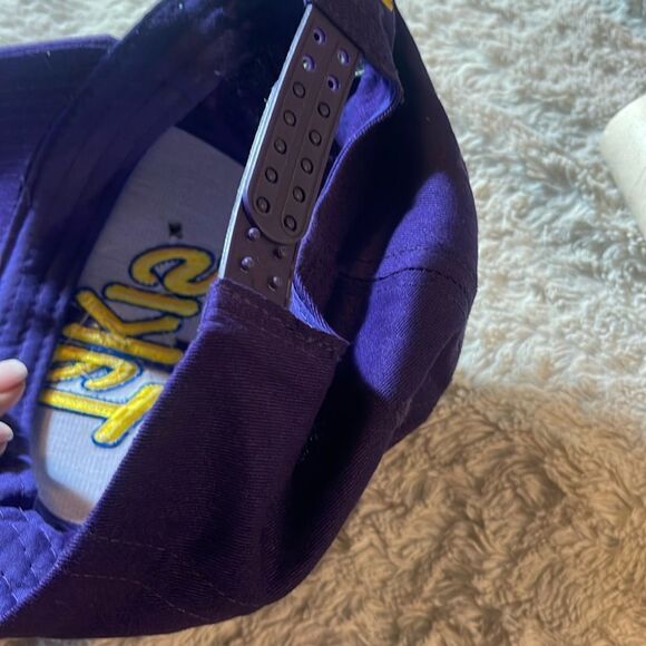 Takis hat - Picture 7 of 7